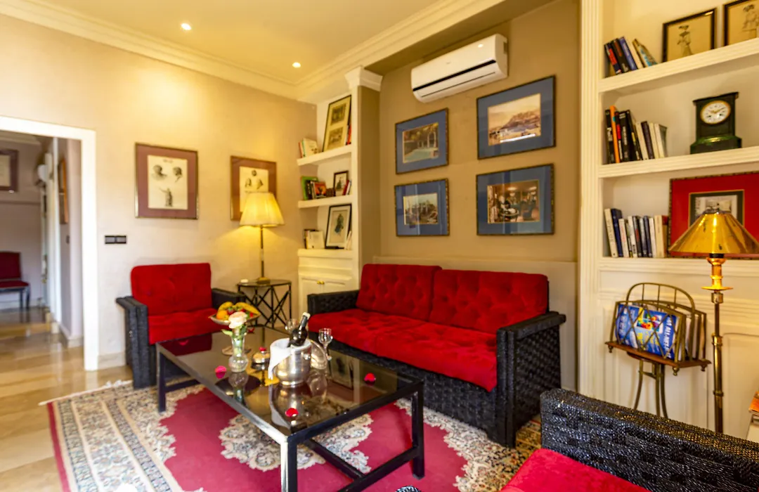 Riad Hasna Espi&SPA-1